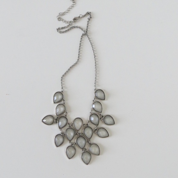 🔴CLEARANCE🔴 Silver Jeweled Necklace - Picture 2 of 2